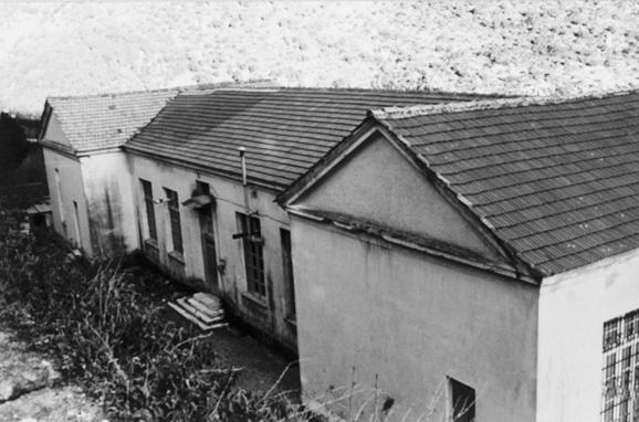 Lampeia (Divri) Primary School